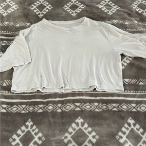 Lululemon cropped tee